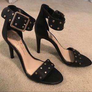 Jessica Simpson heels