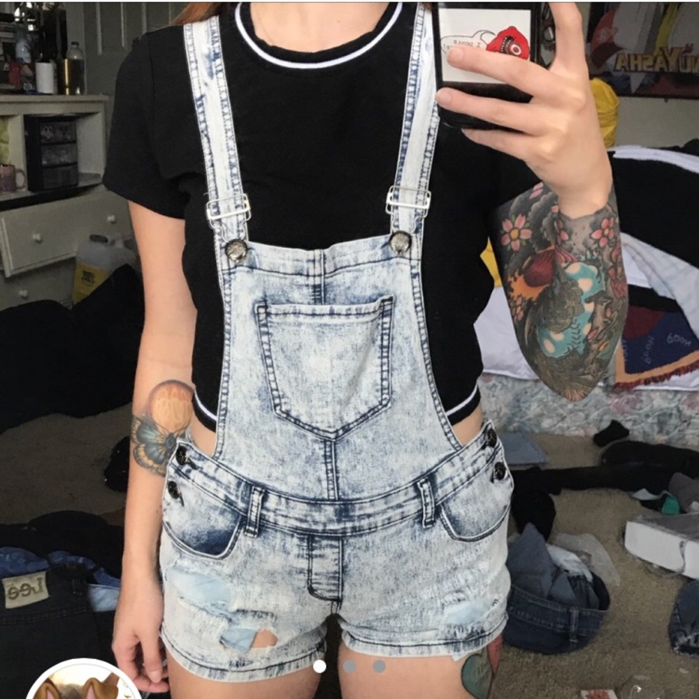 Acid washed overalls