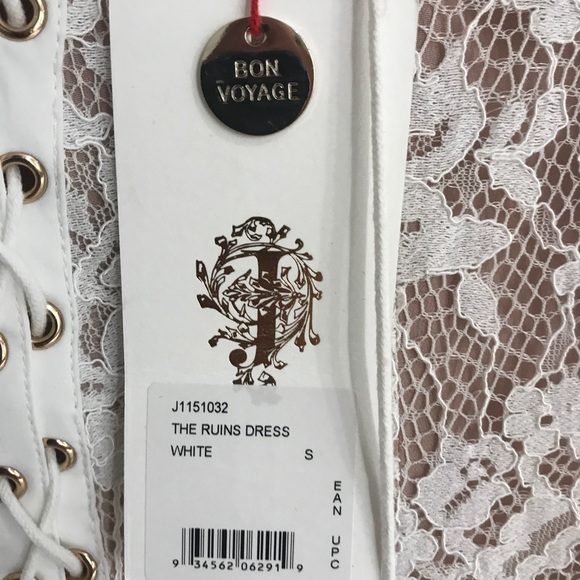 White lace dress - Picture 5 of 6