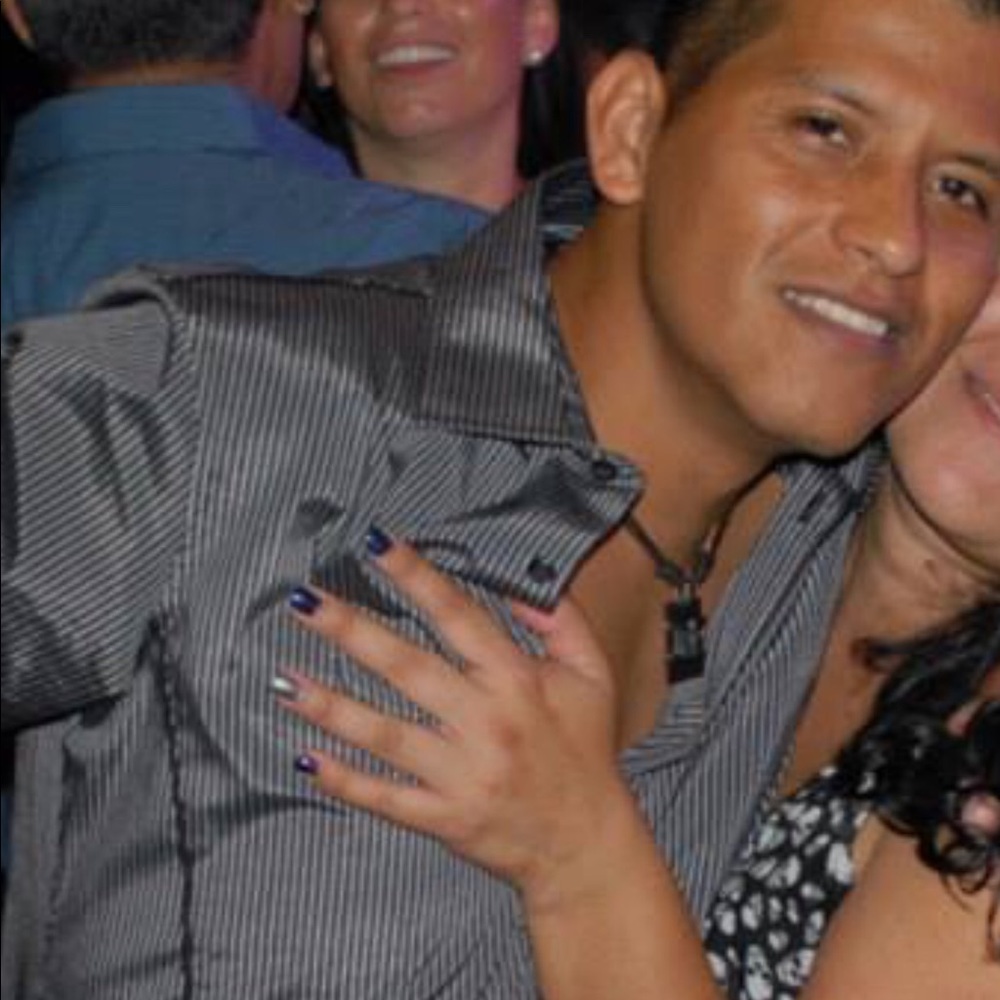 Meet your Posher, Roberto