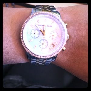 MK watch