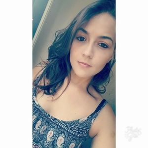 Meet your Posher, Thais