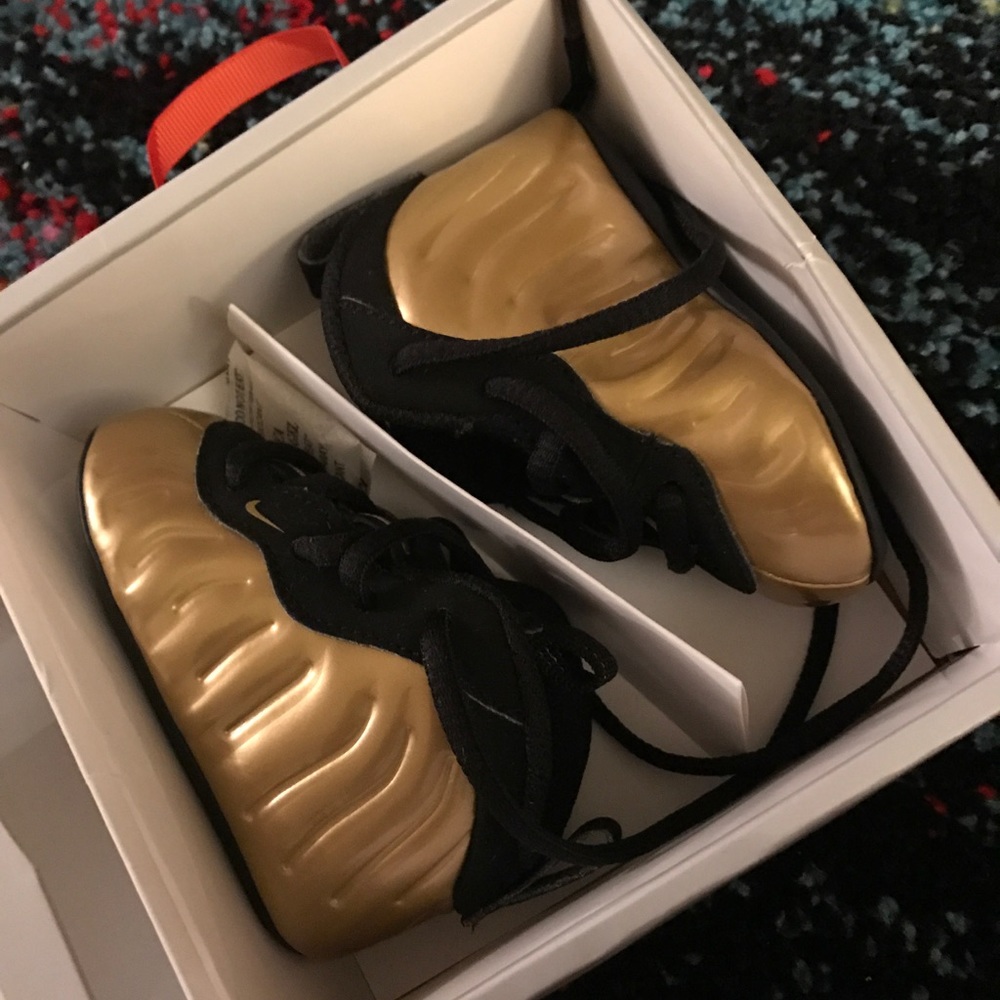 Infant Nike sneakers