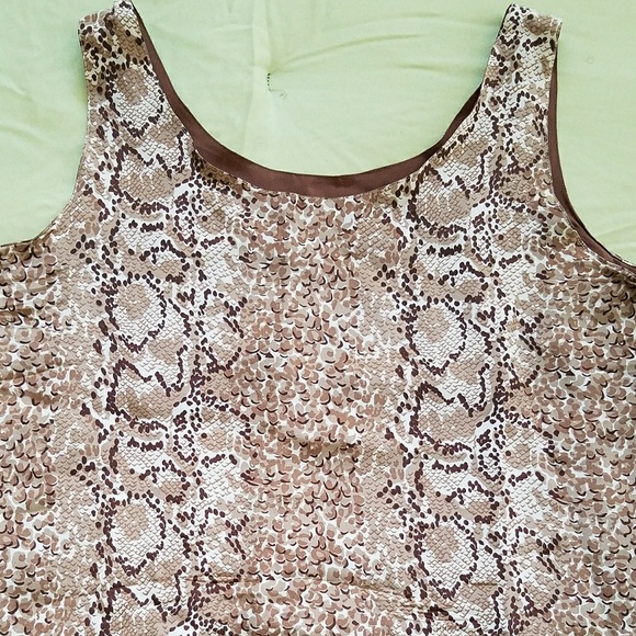 Cute 100% silk top - Picture 2 of 5