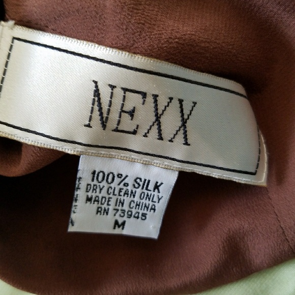 Cute 100% silk top - Picture 4 of 5