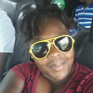 Meet your Posher, Idalia