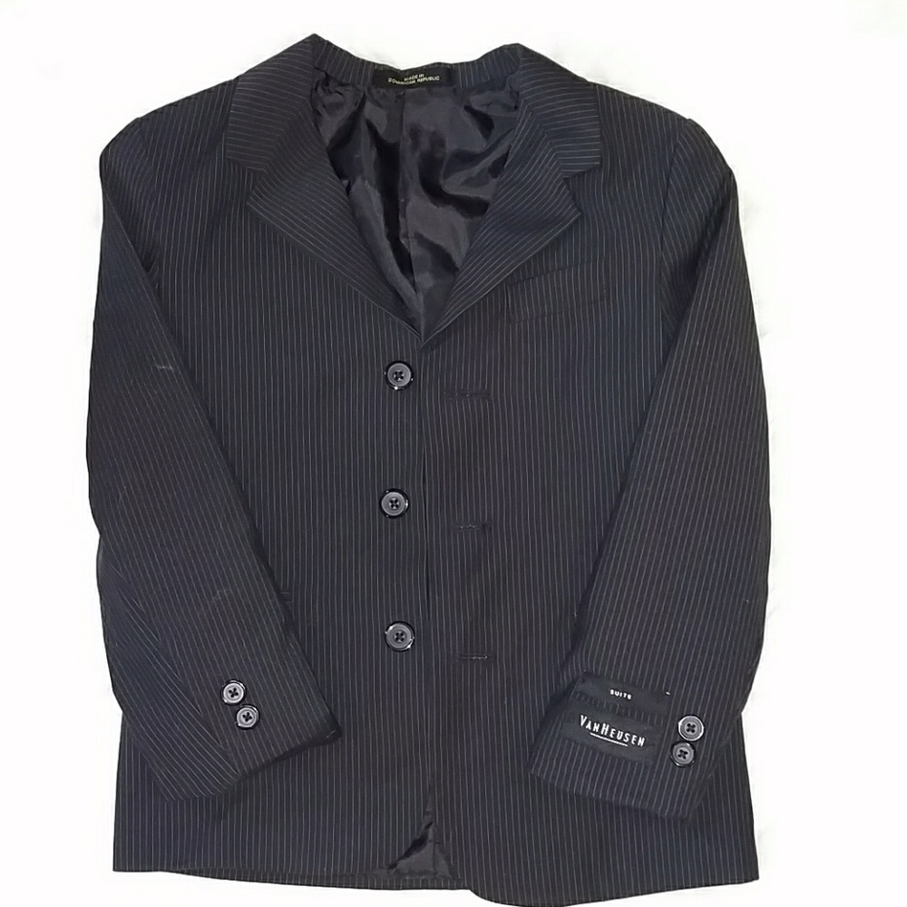 Brand new boys size 7 Van Heusen suit jacket