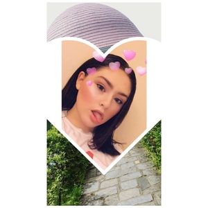 Meet your Posher, Kiara