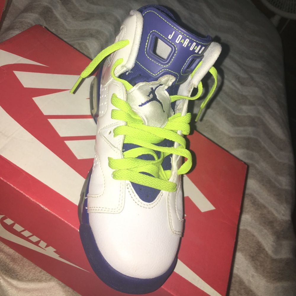 Seahawk Jordan 6 - Picture 3 of 4