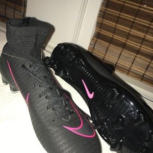 Nike Mercurial Flyknit Soccer Cleats