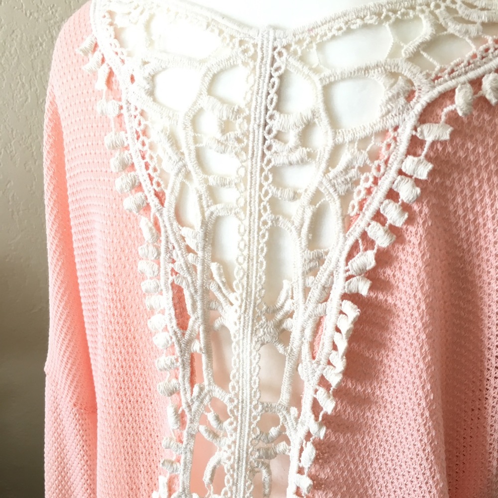 ❤️HP ❤️ Peach Crochet-Back Sweater
