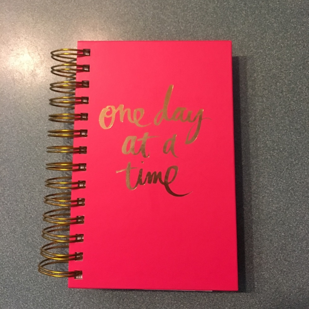 ✨ Sold ✨ 12 month planner by Heidi Swapp
