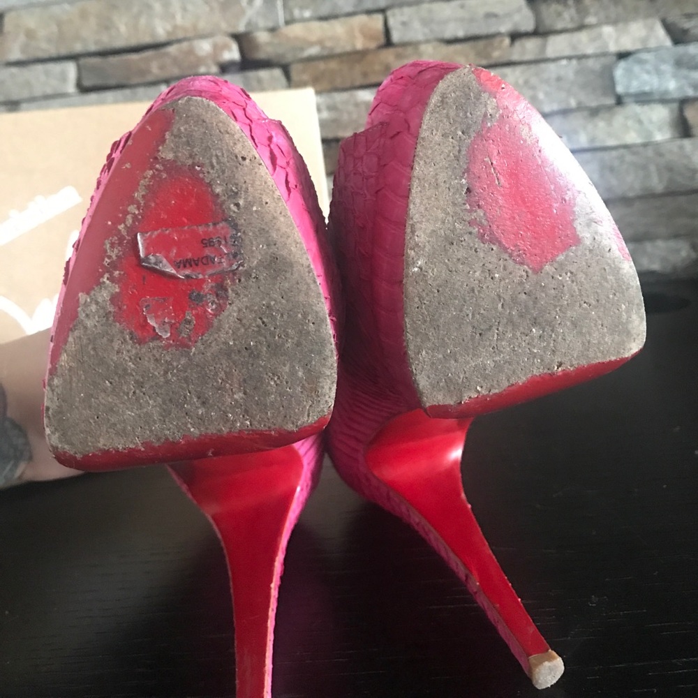 Pink Python Christian Louboutin Pumps - Picture 6 of 8