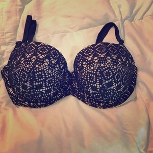 🦄NEVER WORN Victoria's Secret Multi-way balconet