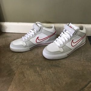 Nike Sellwood Mid AC high-top men shoes