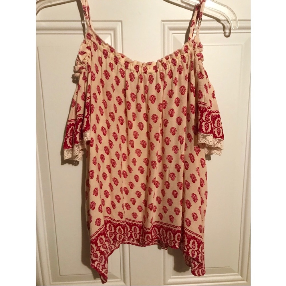 Women's off the shoulder top size small - Picture 2 of 3