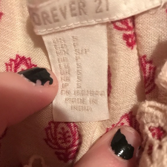 Women's off the shoulder top size small - Picture 3 of 3