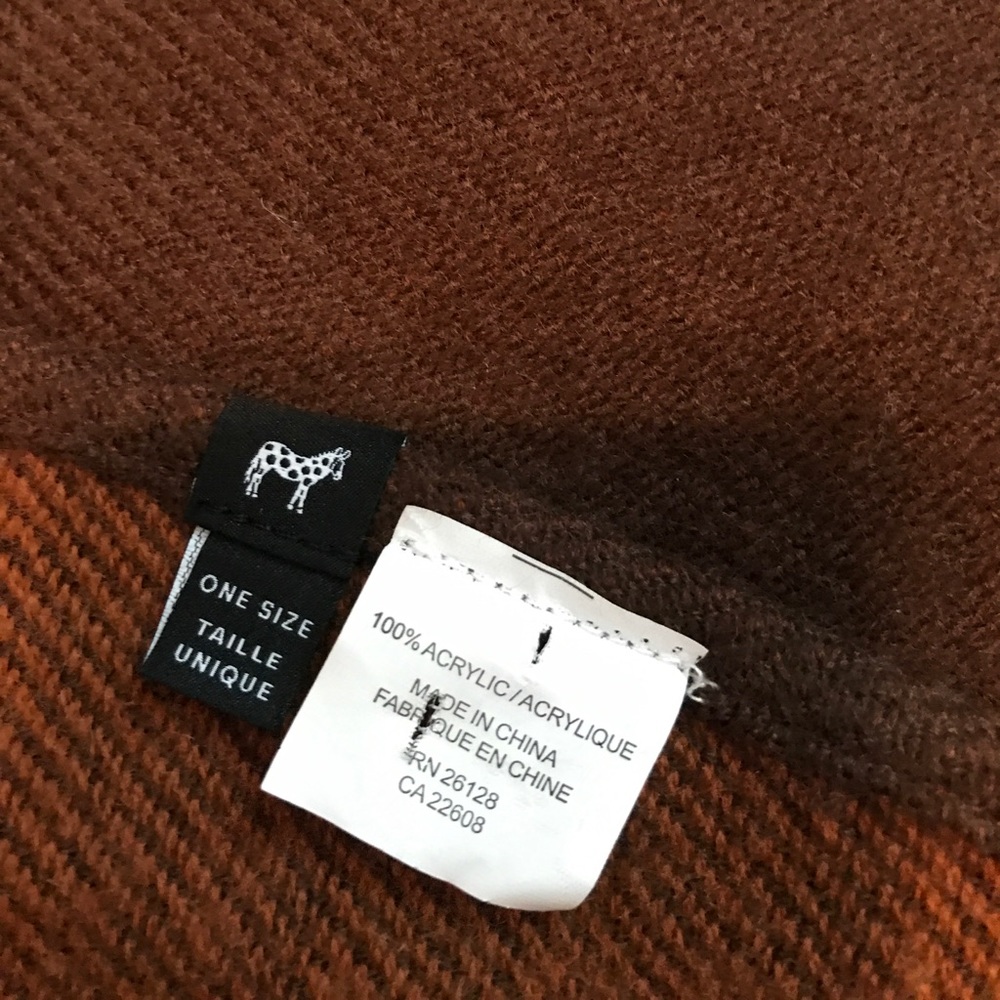 Fall poncho - Picture 3 of 3