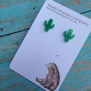 Cactus stud earrings