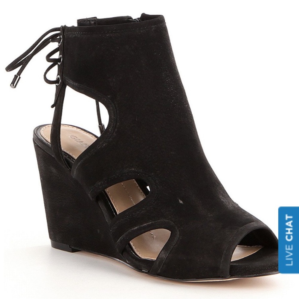Brand new still in box giani bini wedge booty