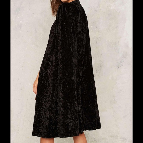 🆕💗 #22 don't fear the reaper velvet cape - Picture 3 of 8