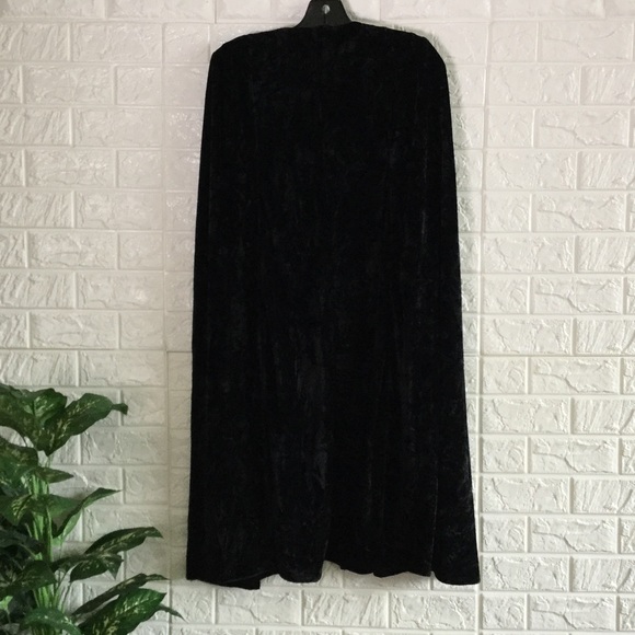 🆕💗 #22 don't fear the reaper velvet cape - Picture 7 of 8