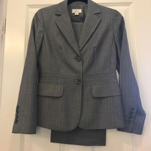 Ann Taylor Loft gray pinstripe 2-piece pant suit