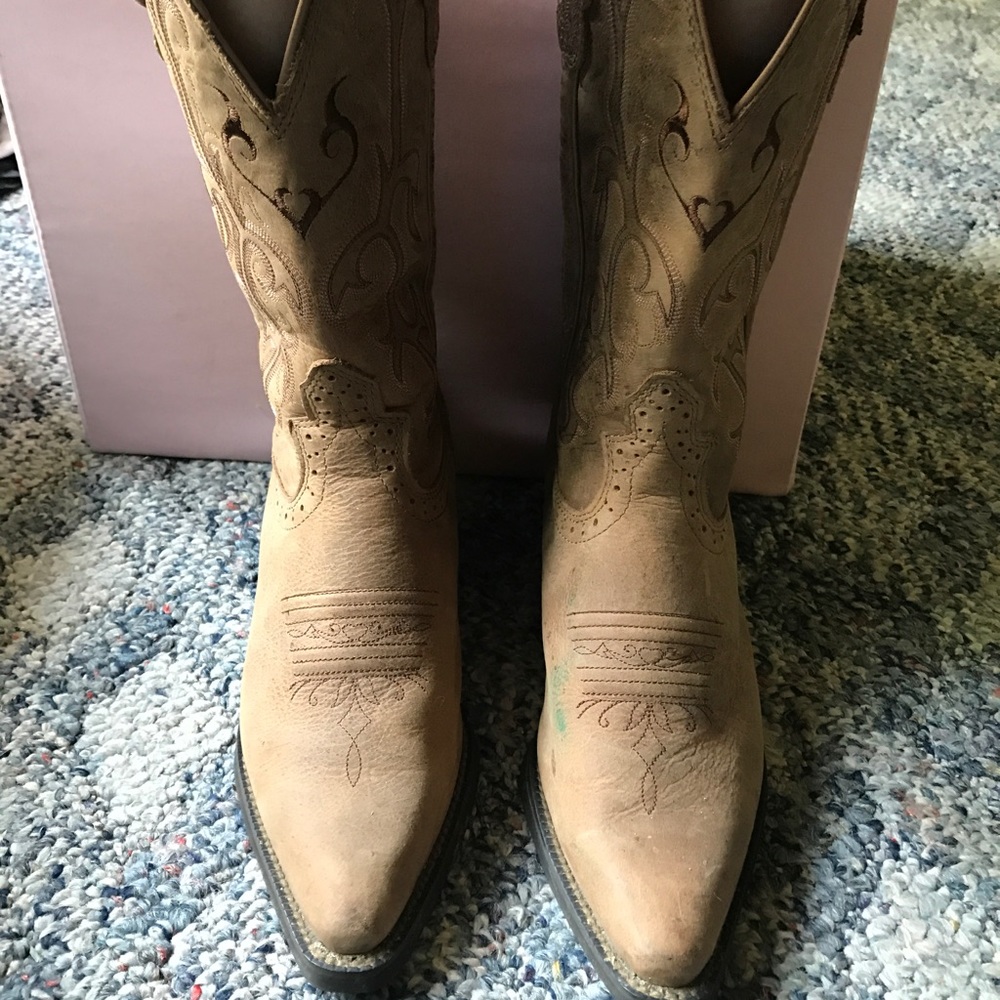 Justin cowboy / cowgirl boots