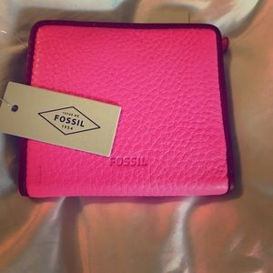 Fossil mini wallet NEVER USED WITH TAGS