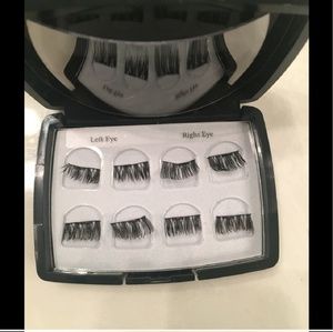 **SOLD ON ANOTHER SITE**One Two Magnetic Lashes