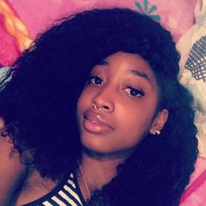 Meet your Posher, Kierra