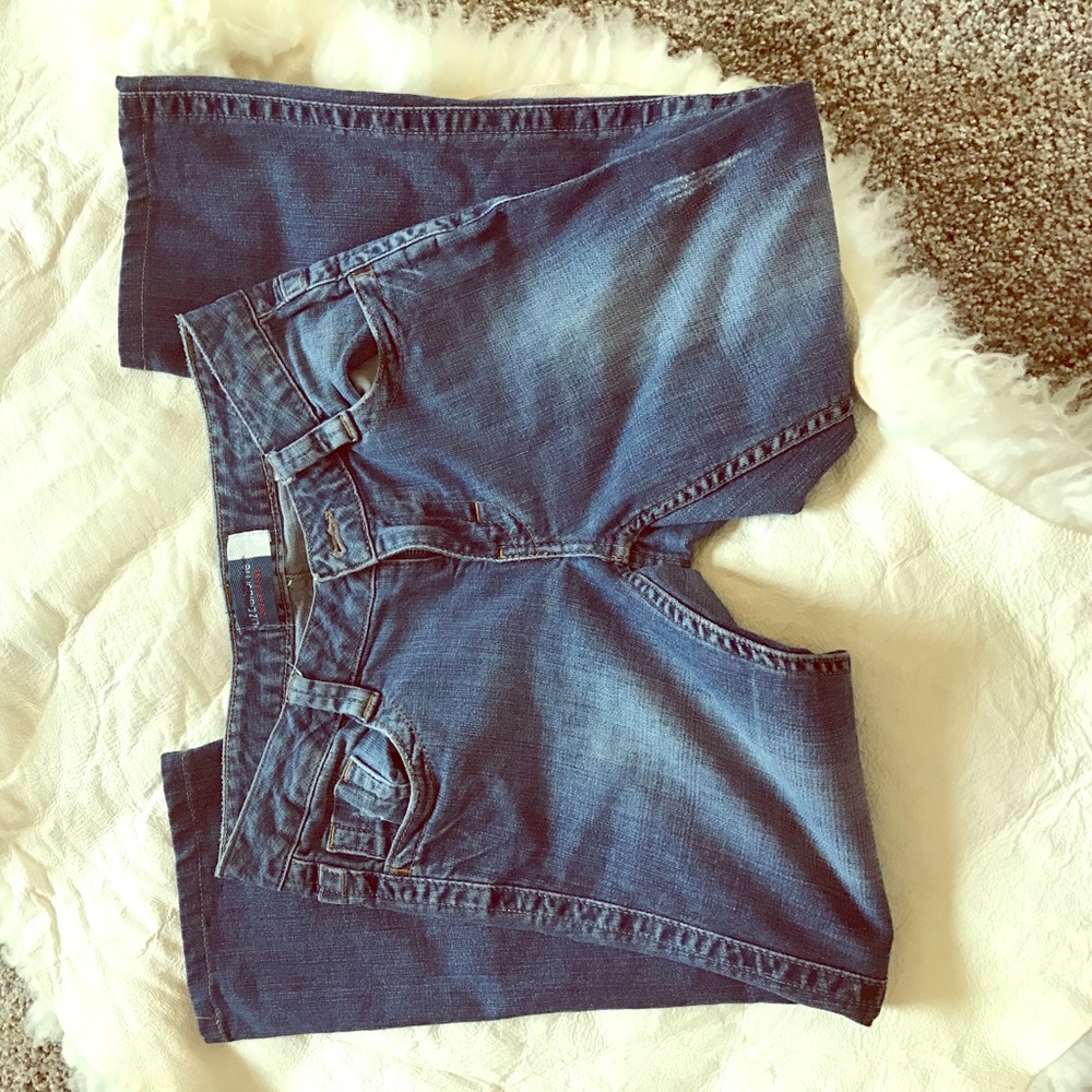 LIZ CLAIBORNE CAPRI JEANS size 8 never worn