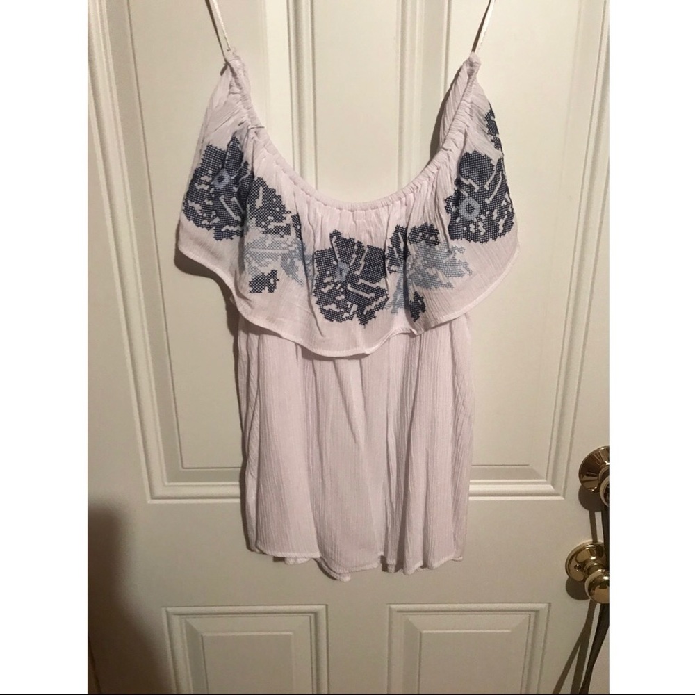 Off the shoulder top size medium