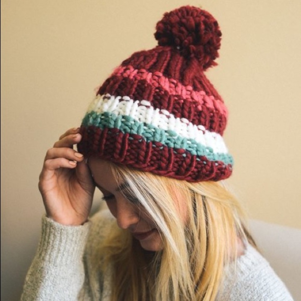 🆕BURGUNDY Beanies