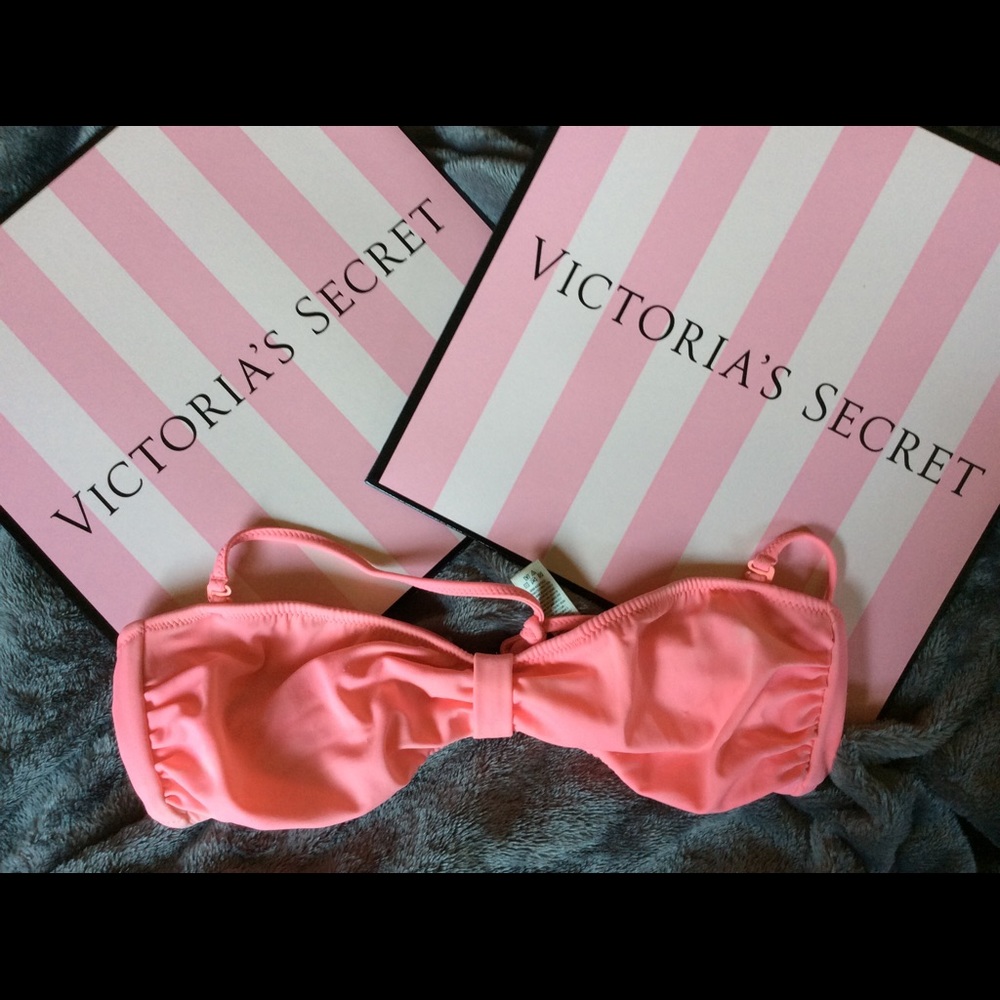 Victoria Secret SwimTop used price reflects