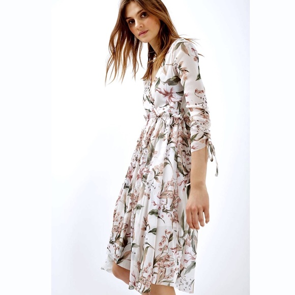 ❤️LAST CHANCE ❤️NEW Midi Dress - Picture 2 of 2