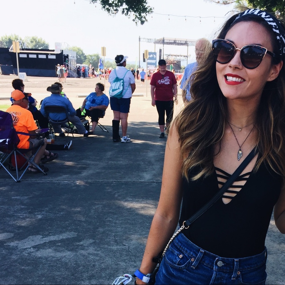 Meet your Posher, Victoria