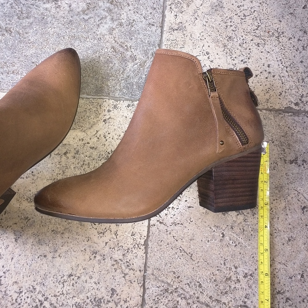 Steve Madden booties - Picture 5 of 7