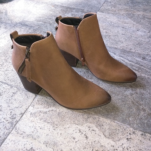 Steve Madden Shoes - Steve Madden booties
