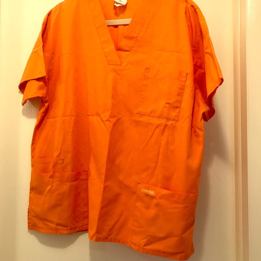 2 large scrub tops