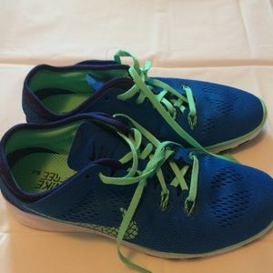 Nike Women's Sneakers Size 8.5