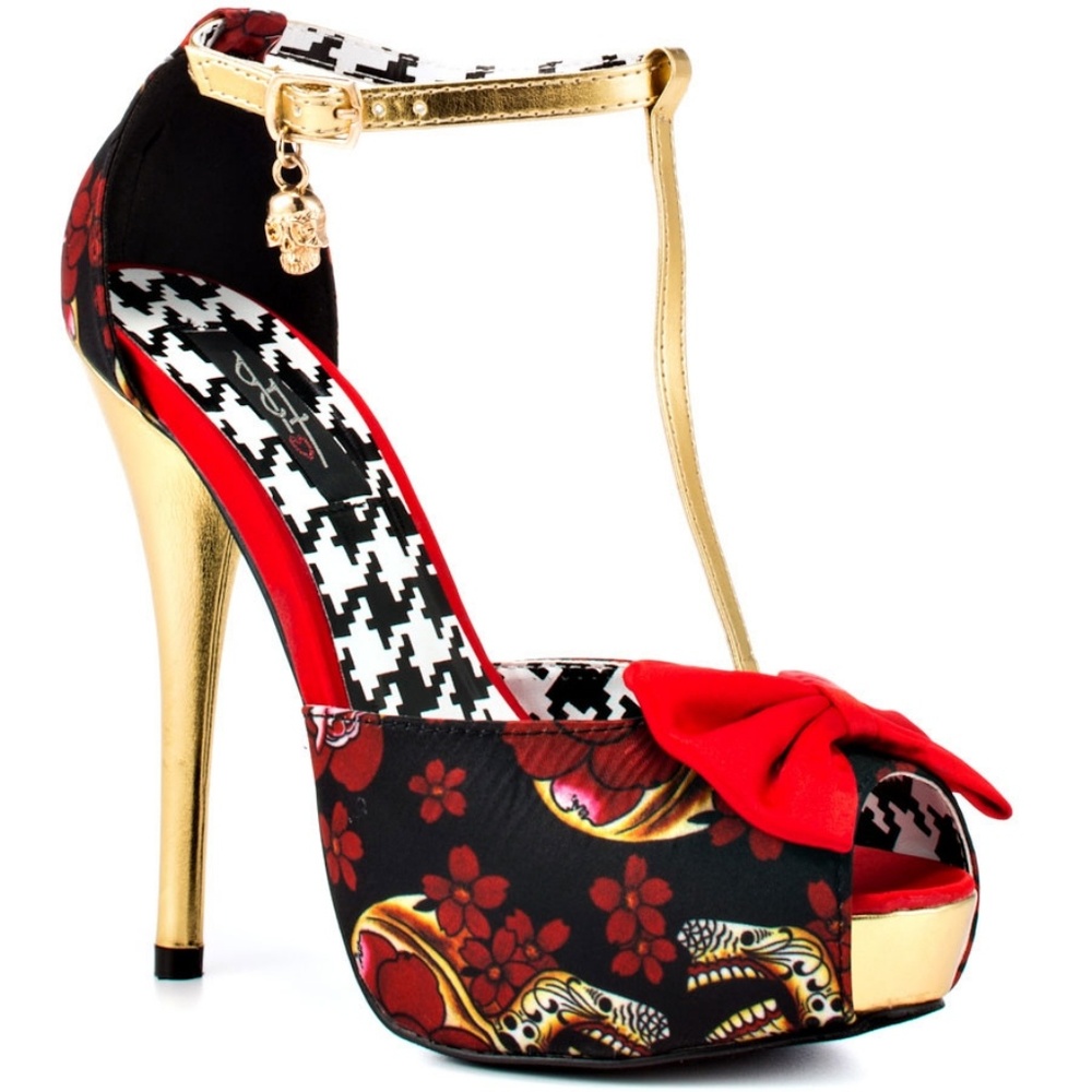 Iron fist death dance  Shoes never worn