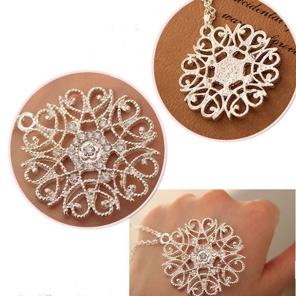 💥Last One!💥 Vintage silver floral long pendant - Picture 3 of 6