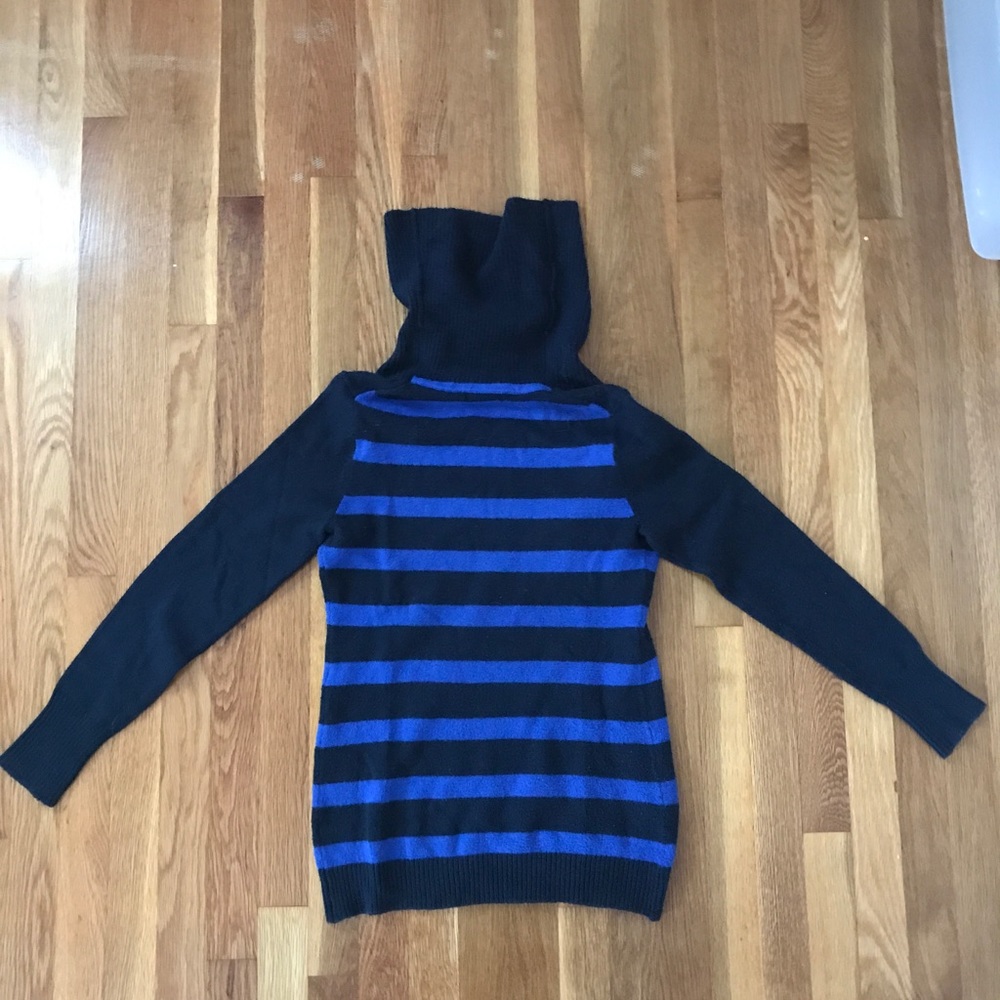 Vintage Gap Striped Turtleneck