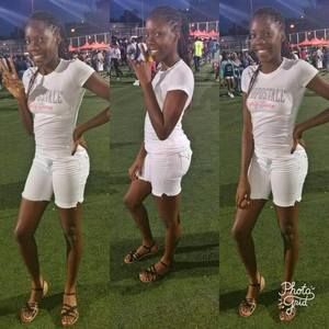 Meet your Posher, Deandra