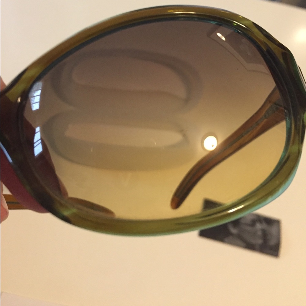 Sama sunglasses with case - Picture 5 of 6
