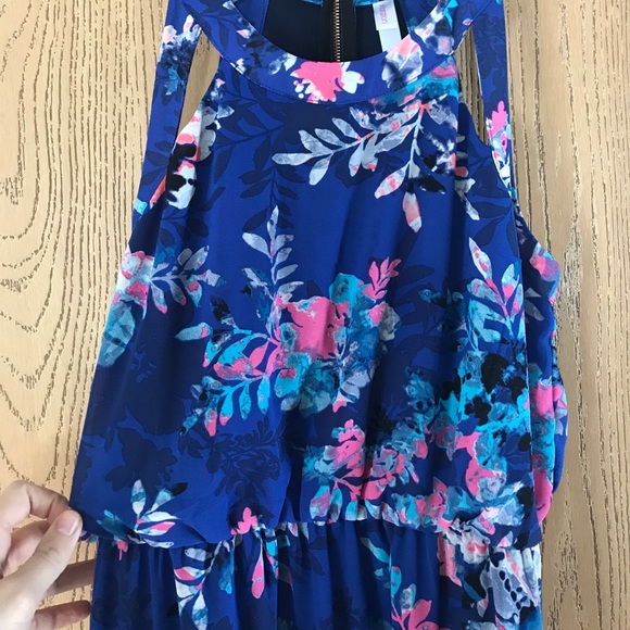 Gorgeous floral maxi - chiffon overlay - Picture 2 of 4