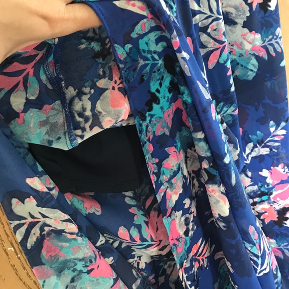 Gorgeous floral maxi - chiffon overlay - Picture 4 of 4