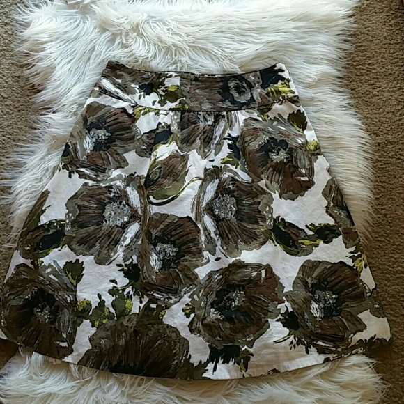 J.crew Floral skirt size 0 - Picture 5 of 7