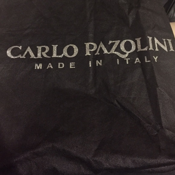 Carlo Pazolini blue patent clutch purse w dust bag - Picture 6 of 6